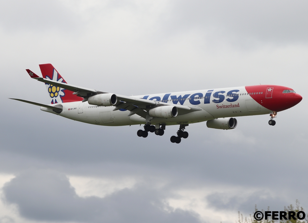 A340-300