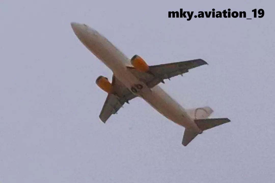B737-400