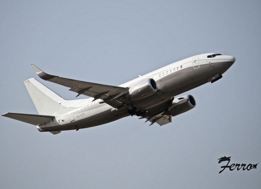 B737-500