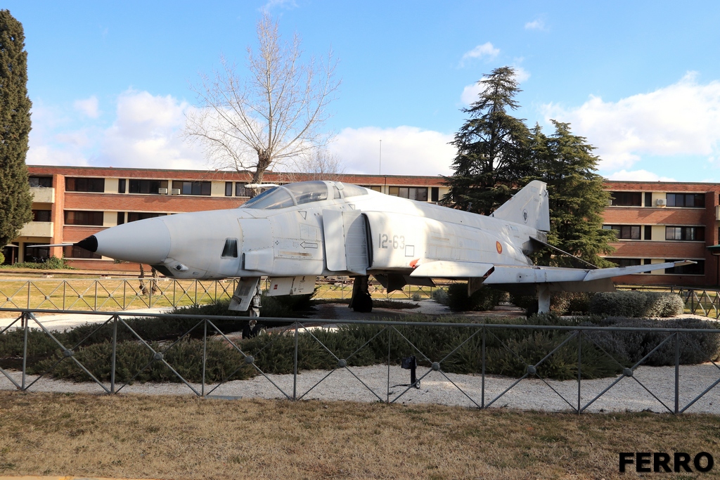 McDonnell Douglas F-4N Phantom